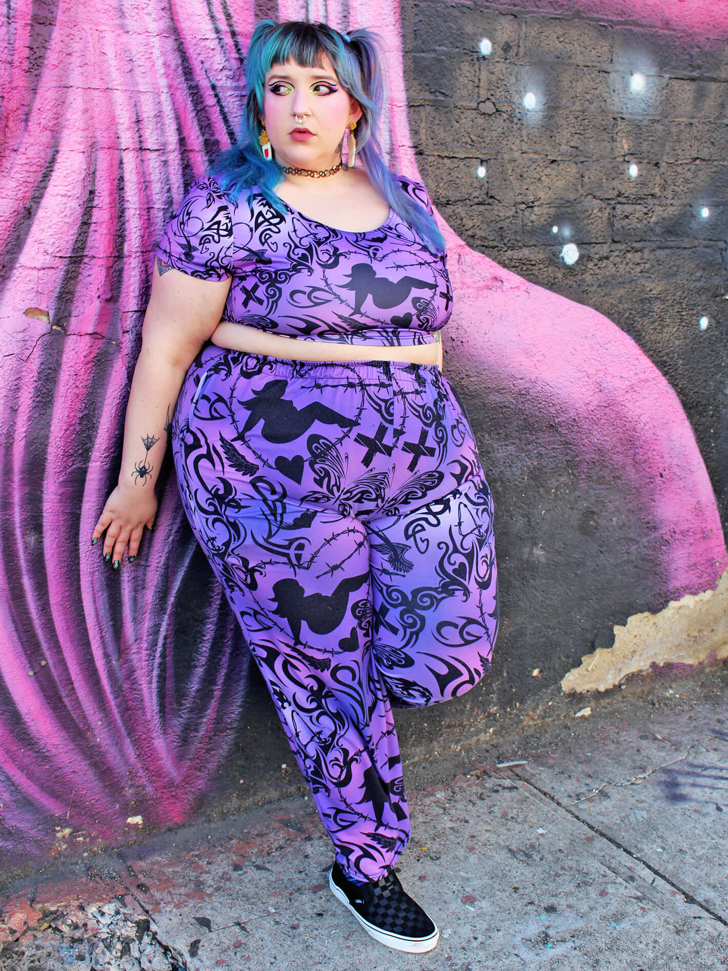 Plus size mudflap y2k fashion.