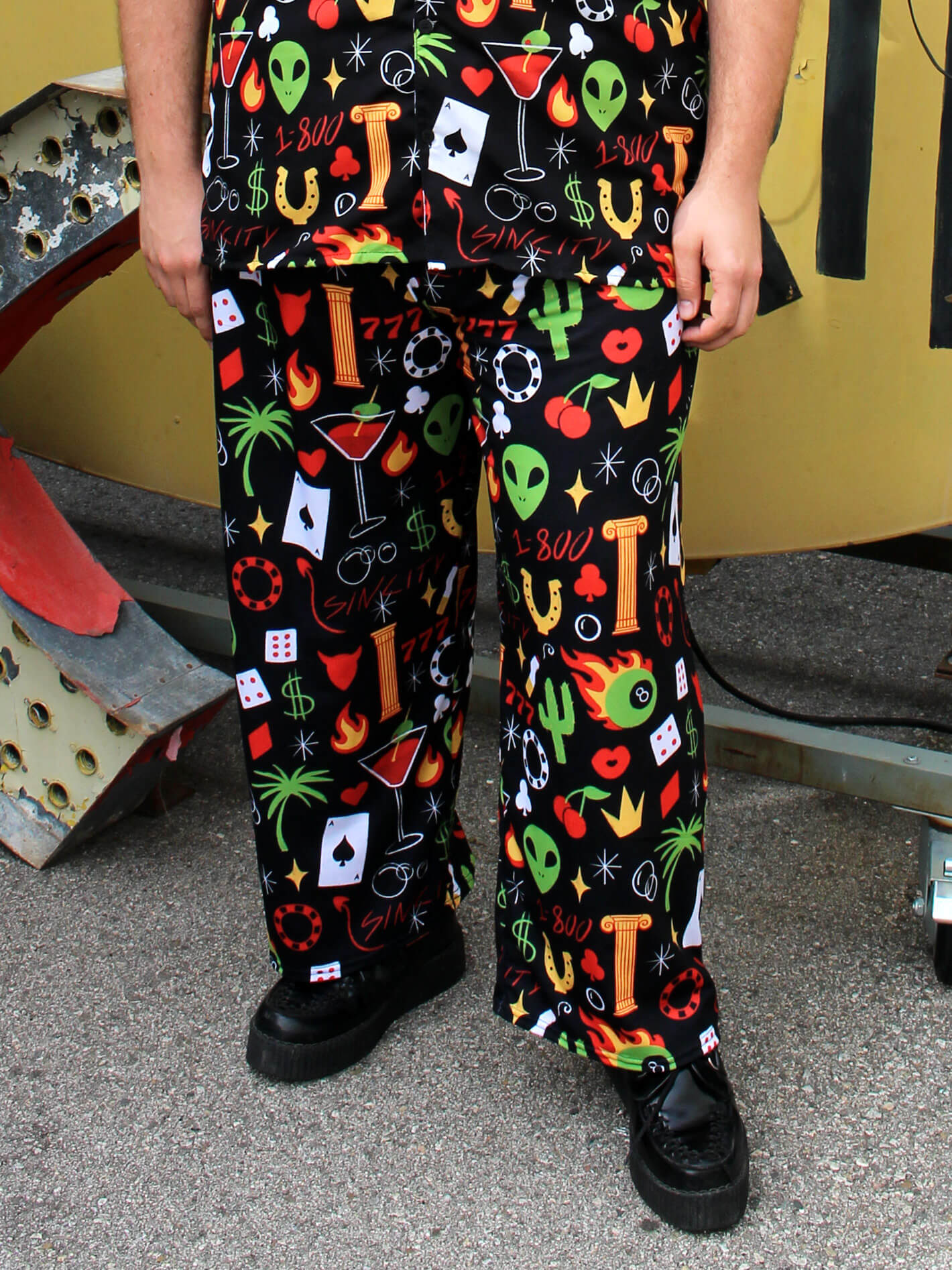 Plus size Vegas kitsch pant.