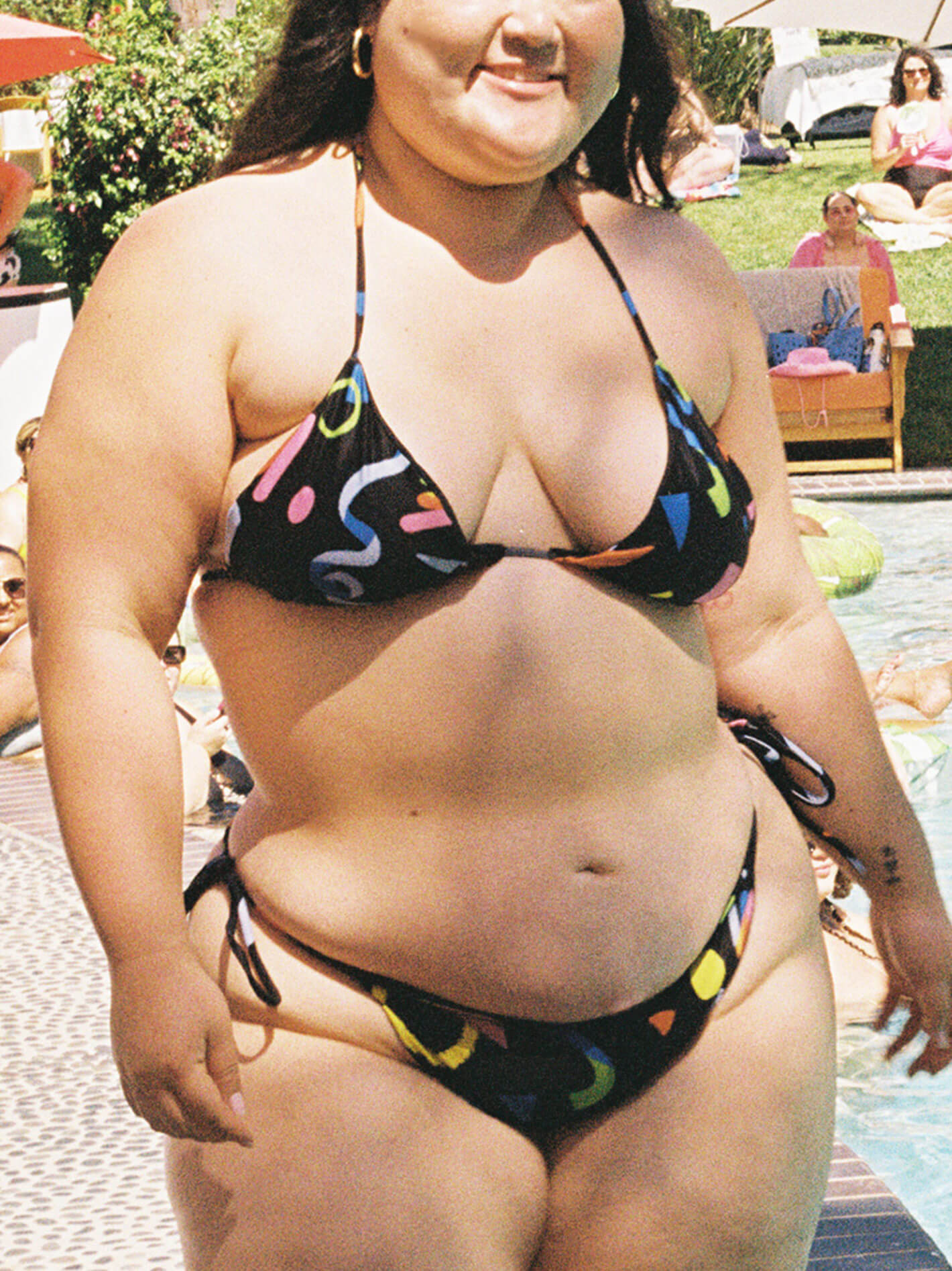 Retro 90s plus size bikini.