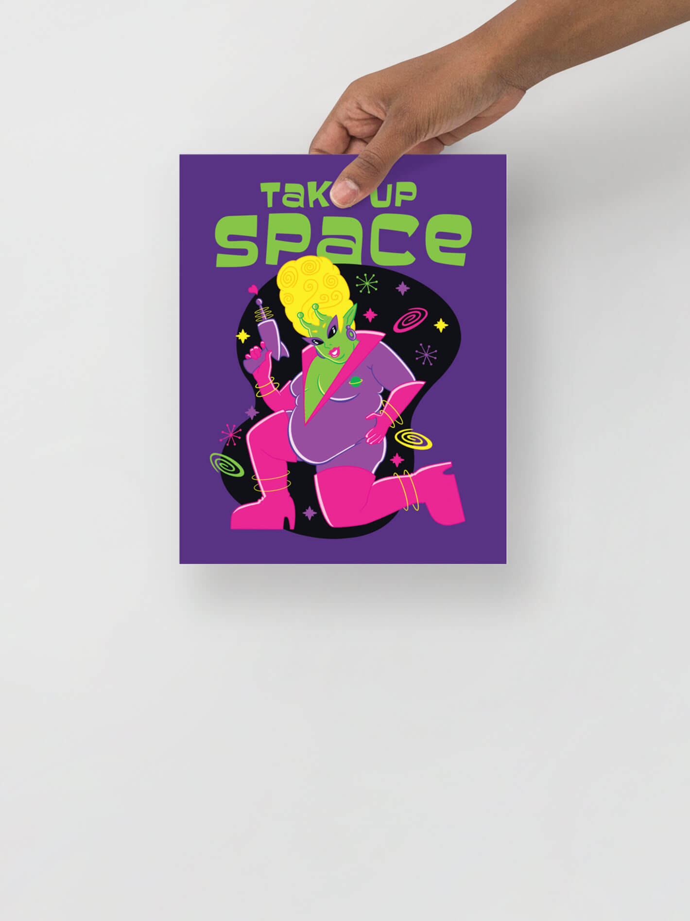 Retro sci fi plus size babe art print.