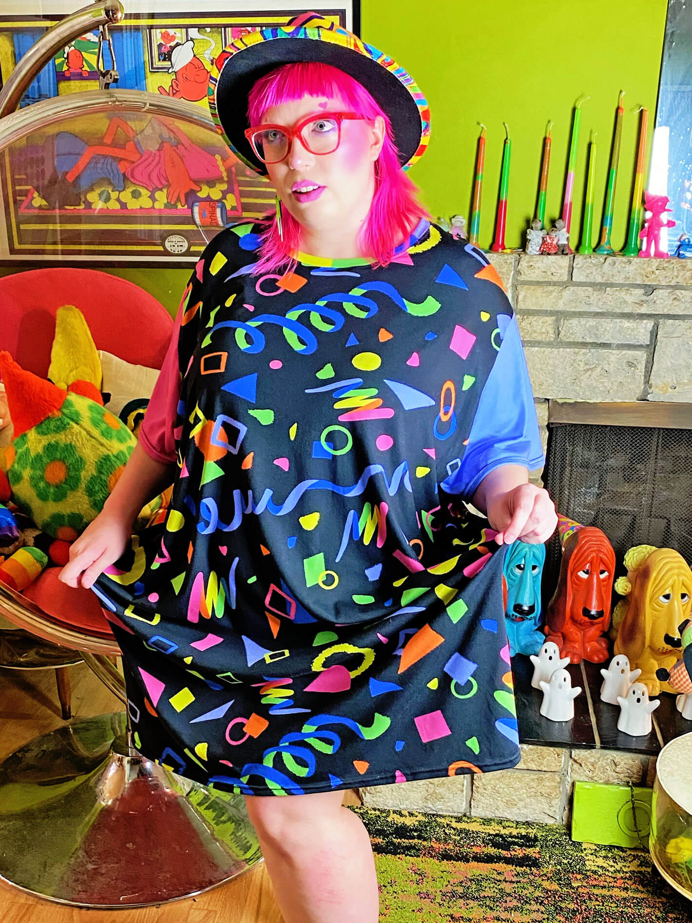 Memphis style plus size t-shirt dress.