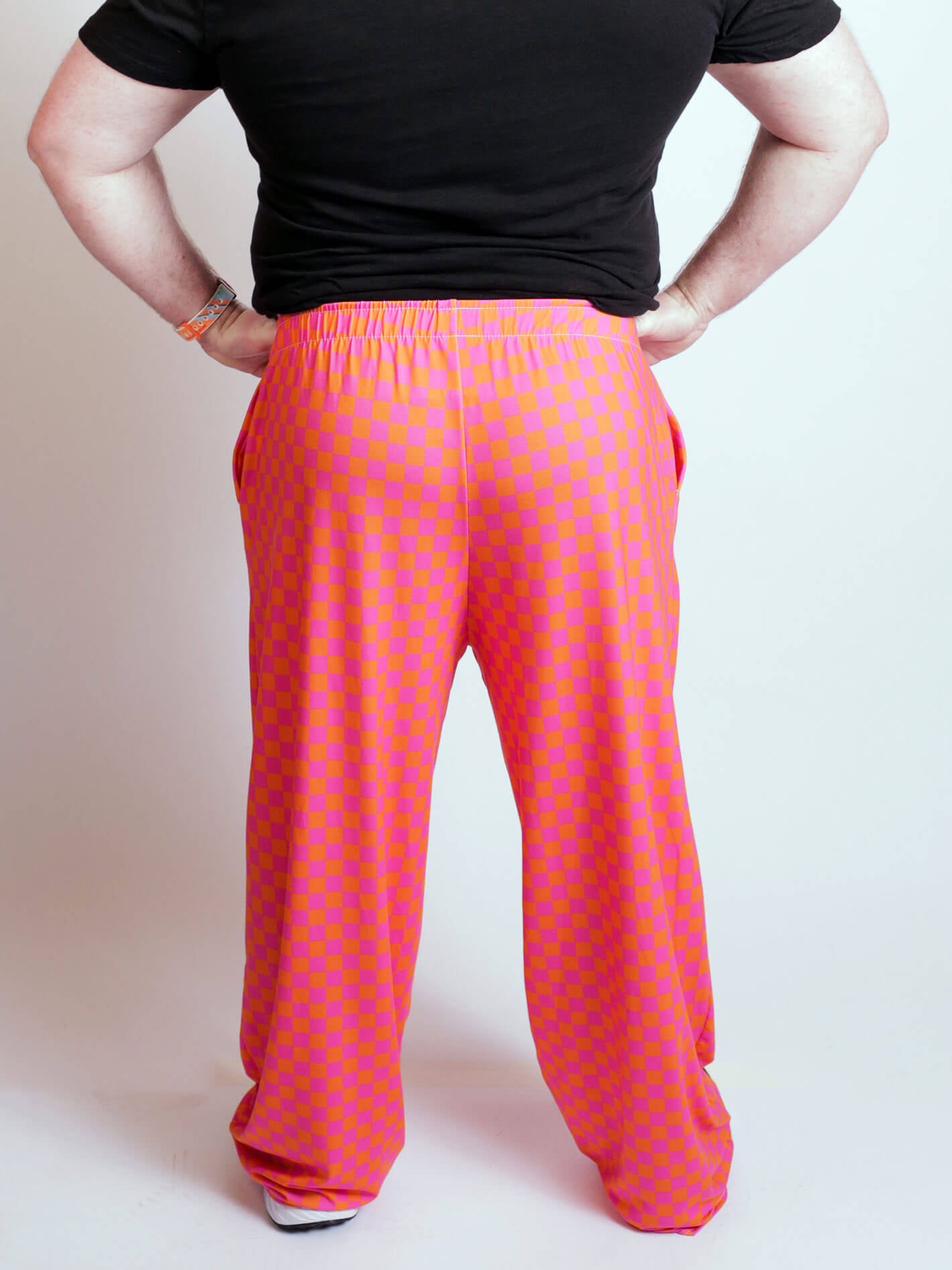 Checker pattern plus size pants.