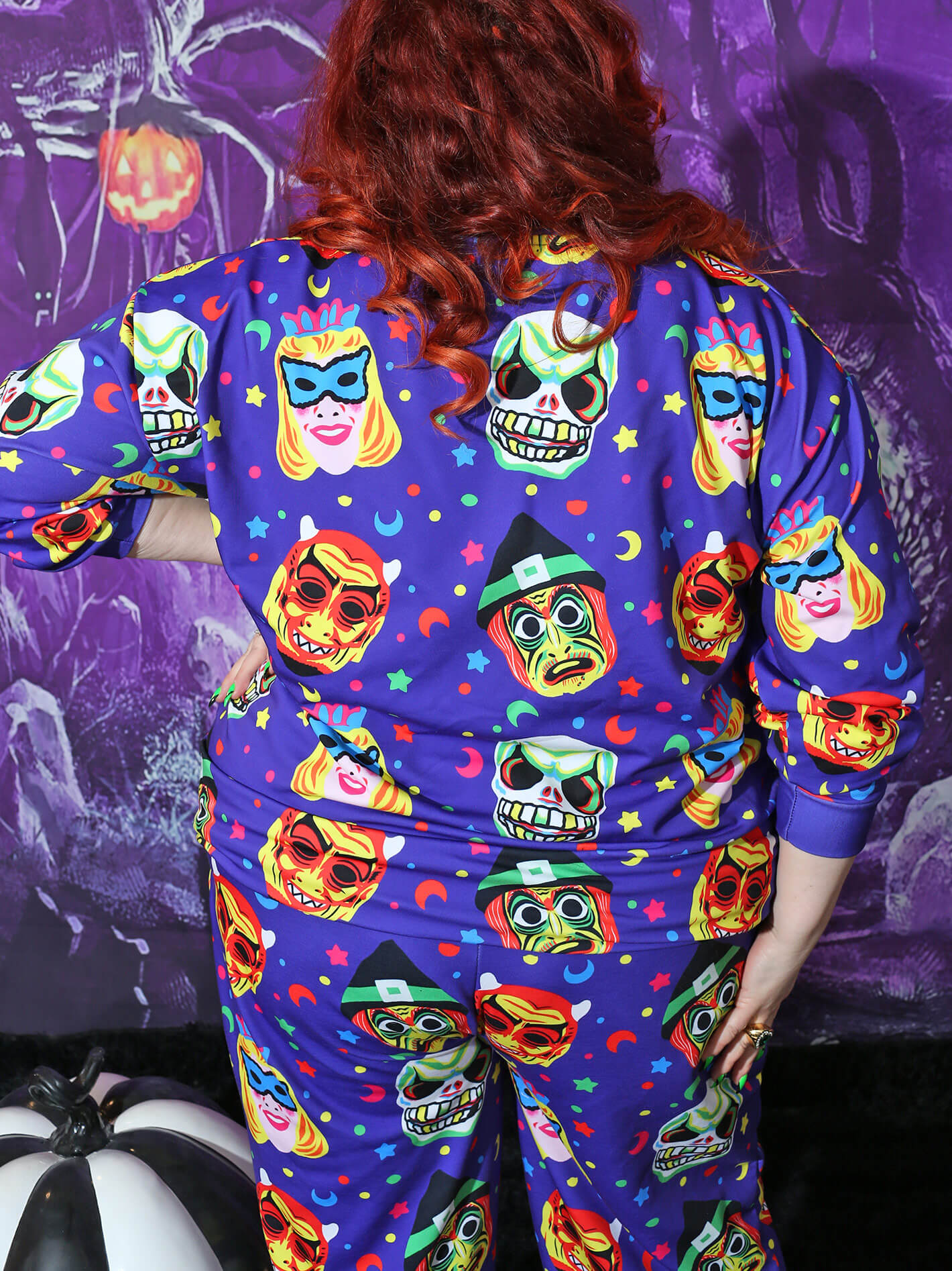 Halloween kitsch plus size sweatsuit.