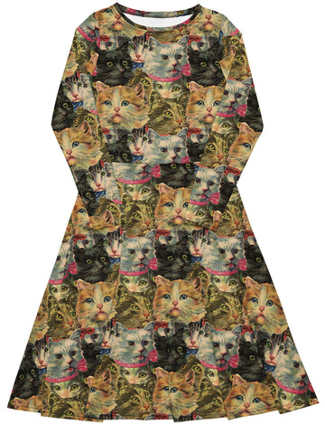 Cat plus size long sleeved dress.