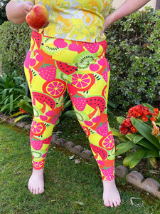 Fruit plus size leggings.