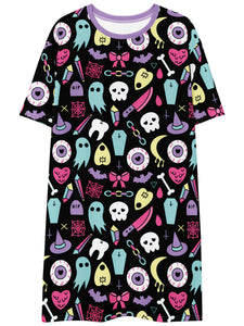 Plus size Halloween pastel goth dress.
