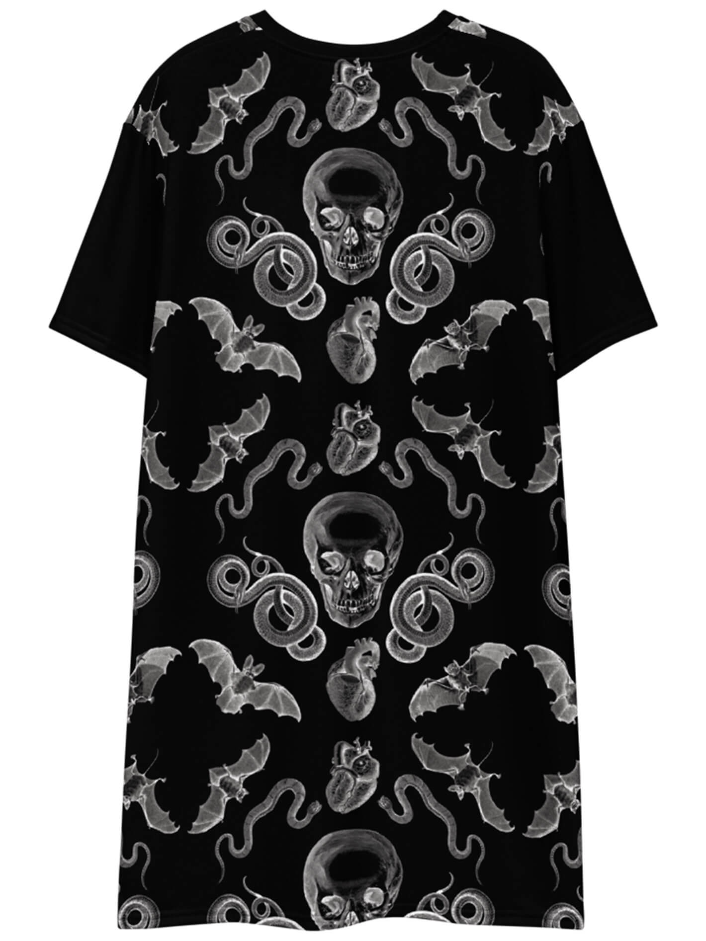 Traditional gothic t-shirt dress.