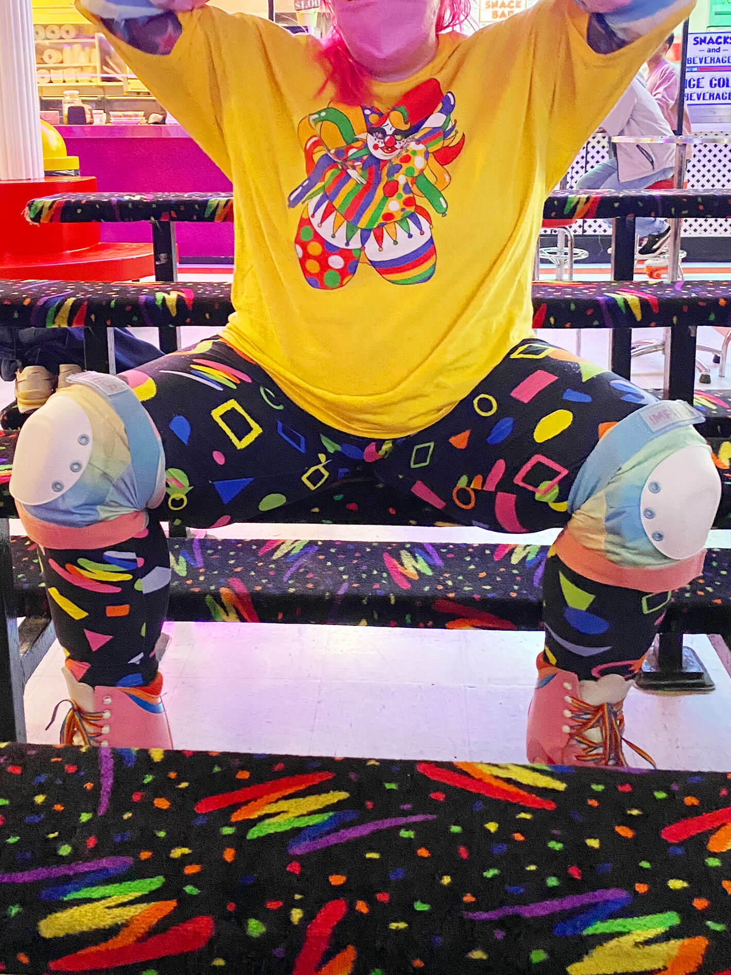Roller rink 90s print leggings.